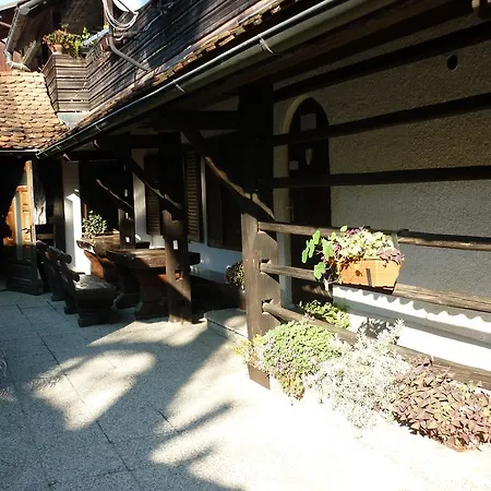 Gostisce Smuk Guest house 2*