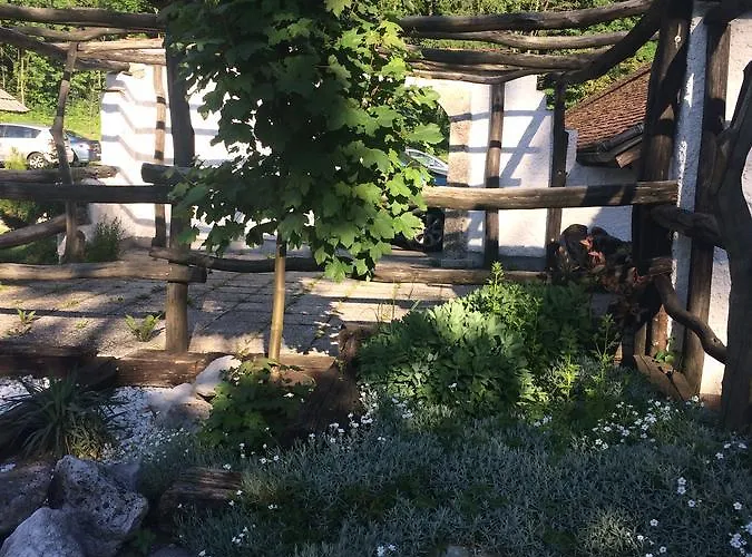 بيت ضيافة Gostisce Smuk Križe